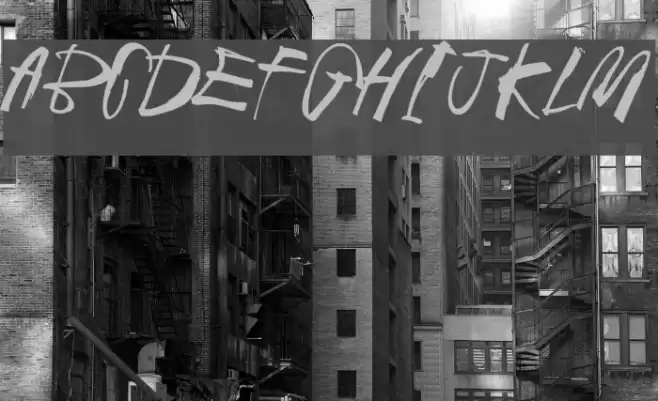 Black Crow King Font examples