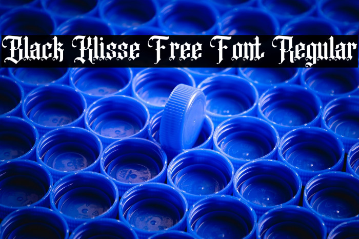 Black Klisse Free Font Regular Example 1