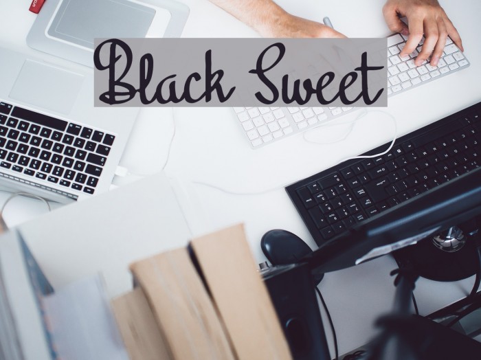 Black Sweet Fonte examples
