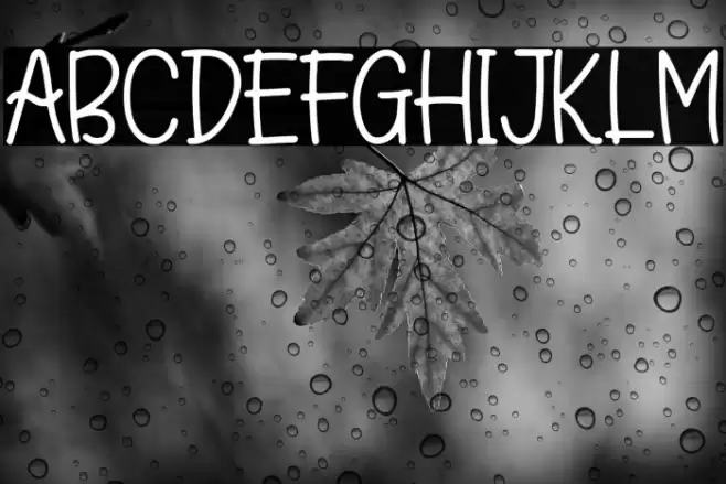 Black Tea Font examples