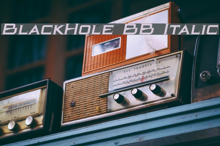 BlackHole BB Italic Font examples
