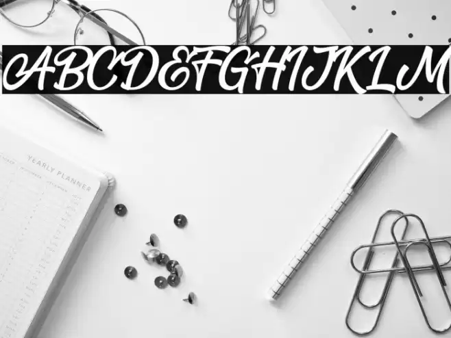 Blackbird Font examples