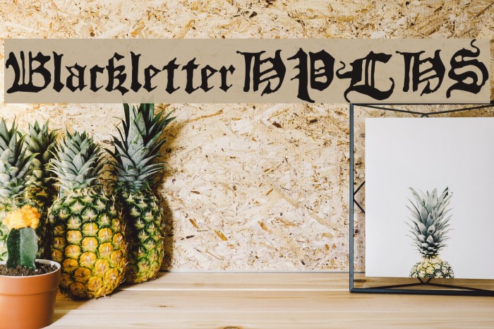 BlackletterHPLHS Font examples