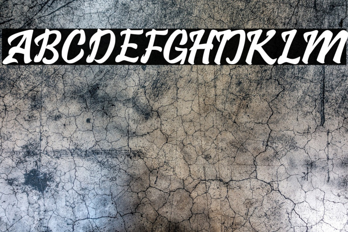 Bllastt Italic Example 3