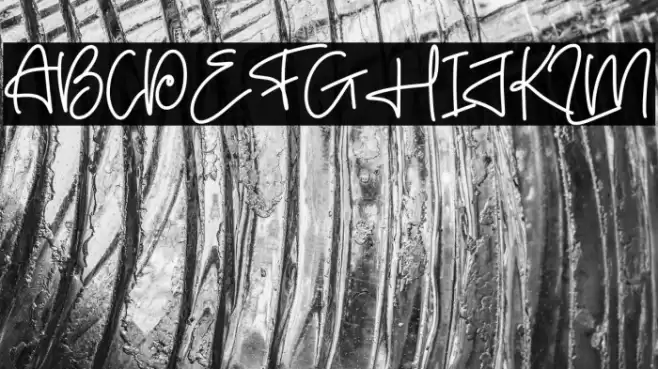 Bloonder Font examples