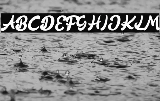 BlooqeStagesFREE Font examples