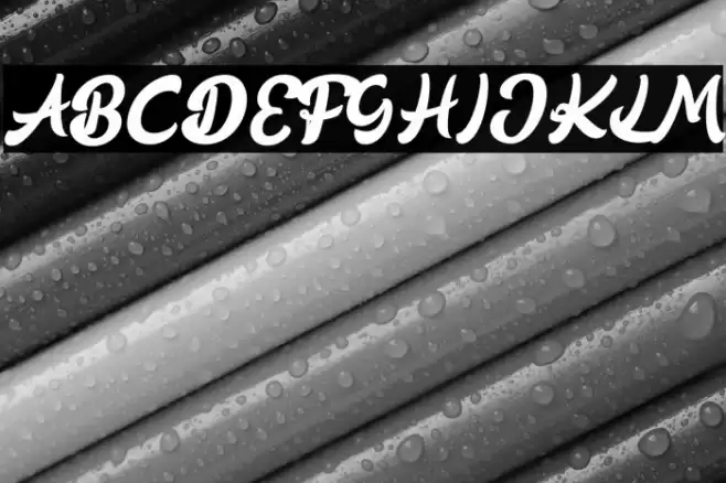 BlooqeStagesFREE Font examples