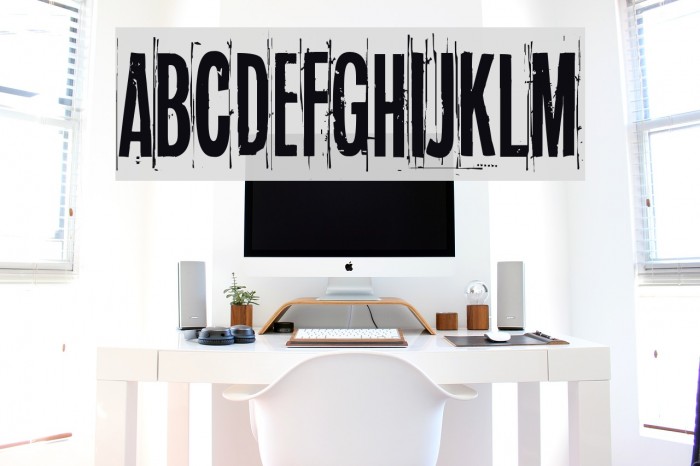 Blue sky, blue grass Font examples