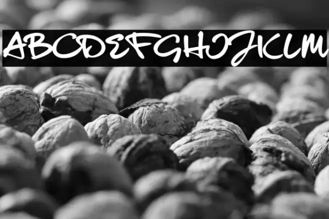 blackHand_TRIAL Font examples