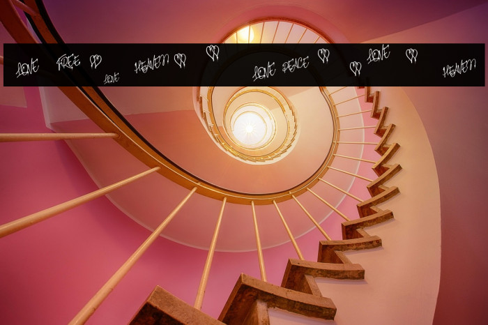 BRICKS SPRAY PERSONAL USE Bold Example 1