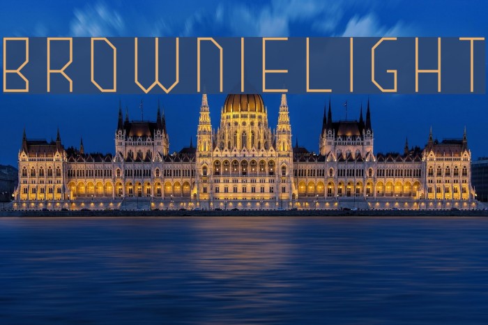 BROWNIElight Font examples