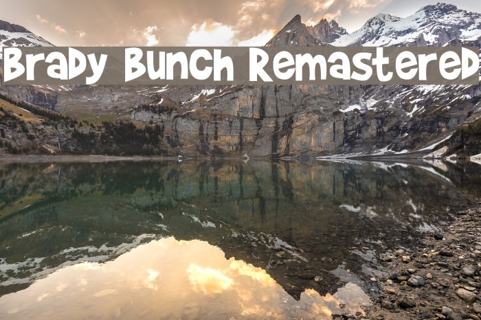 Brady Bunch Remastered Font examples