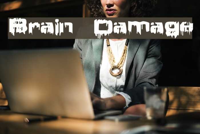 Brain Damage Шрифта examples