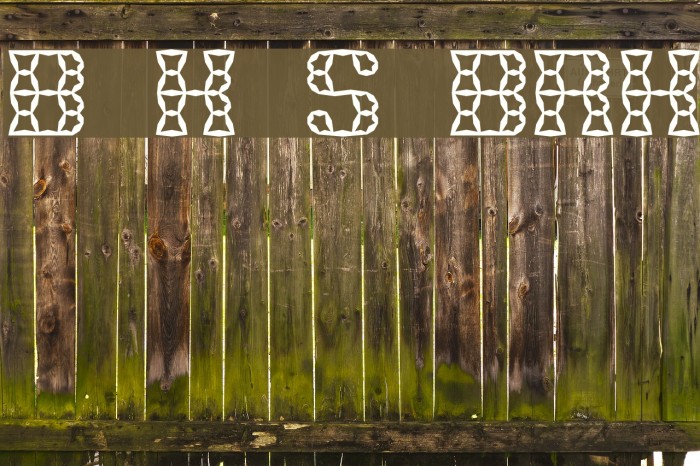 Brass Knuckle Star BRK Font examples