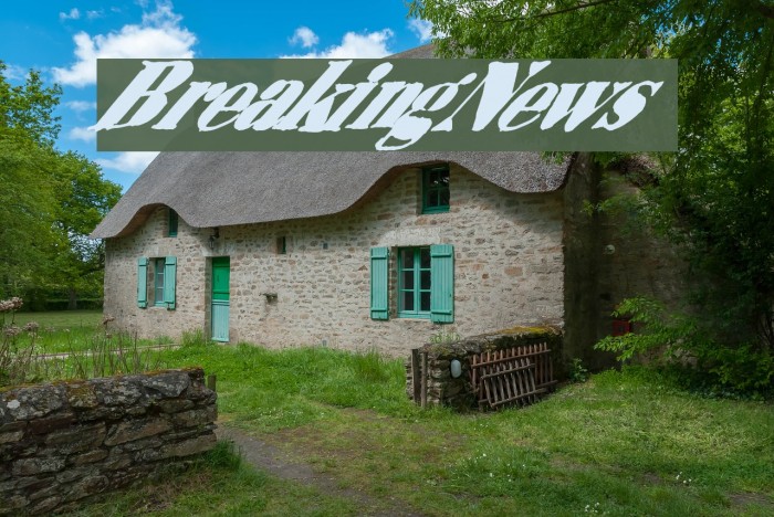 BreakingNews Font examples