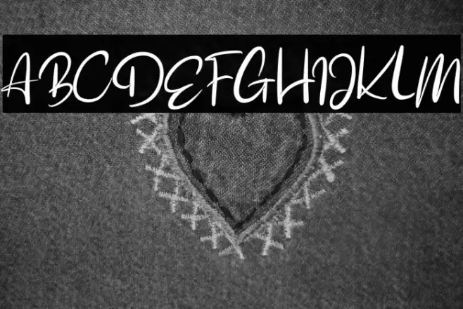 BritneyFREE Font examples