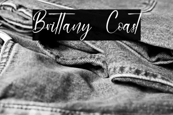 Brittany Coast Font examples