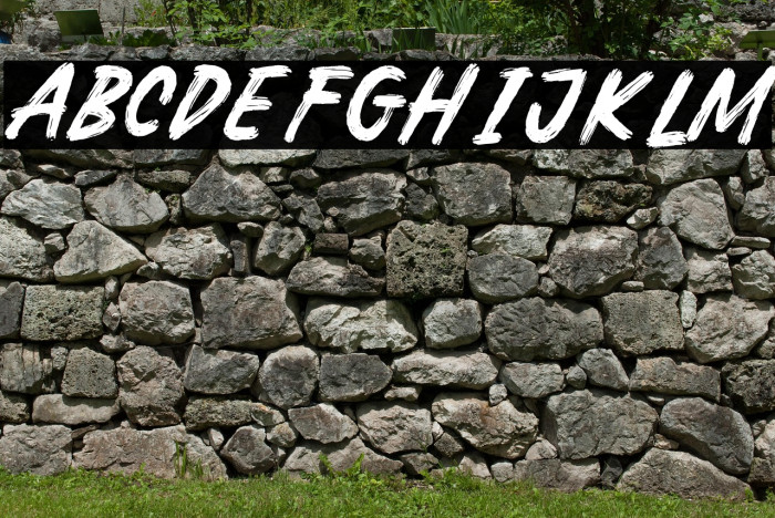 BrokenCrush-Regular Example 1