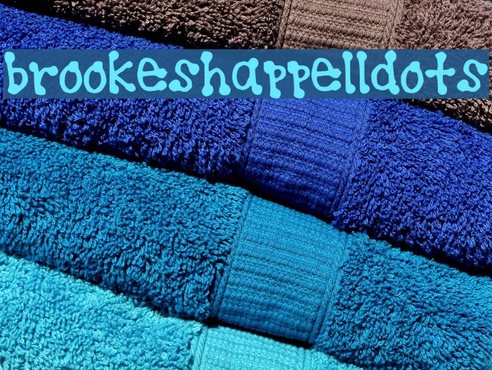 brookeshappelldots Font examples