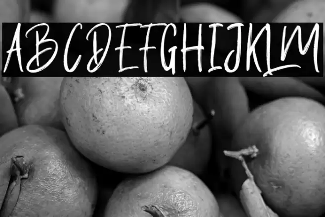 ButterLuchyFree Font examples