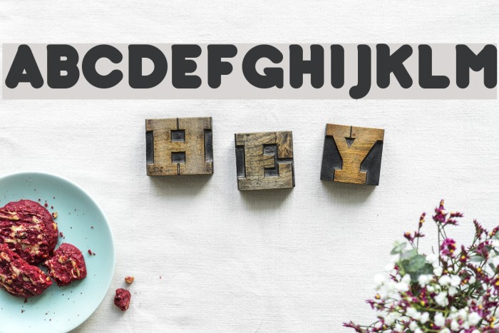 bubbleboddy Font examples