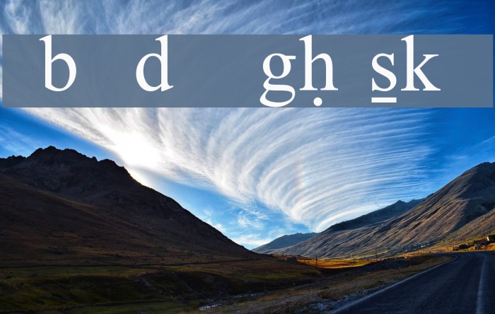 Bwtransh Font examples