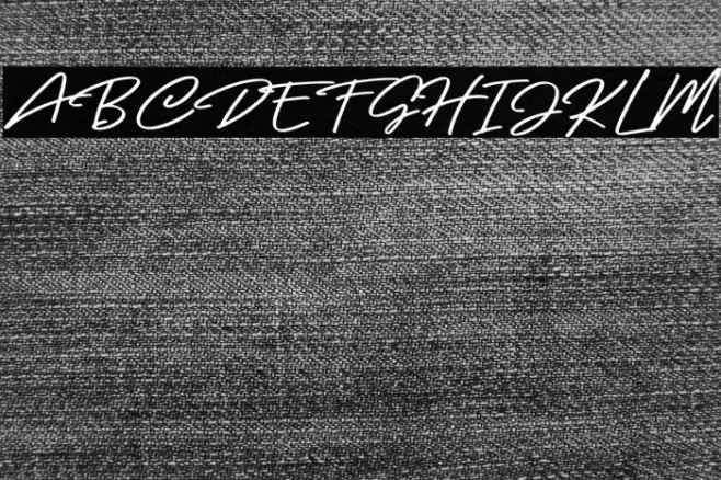 Calling Loves Script Font examples