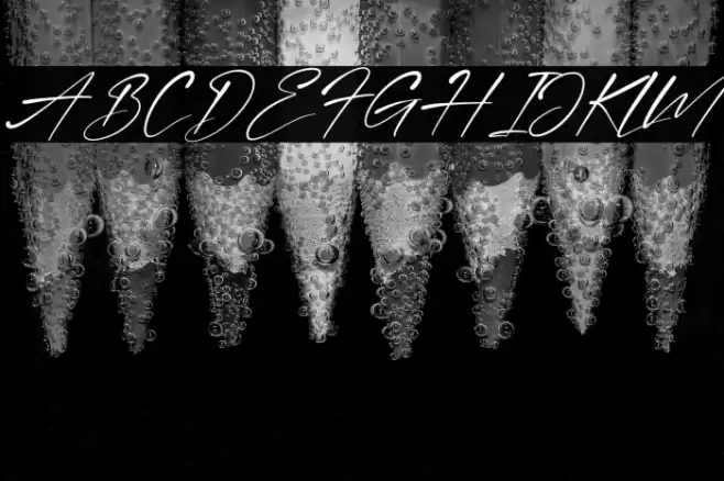 Callista Italic Font examples