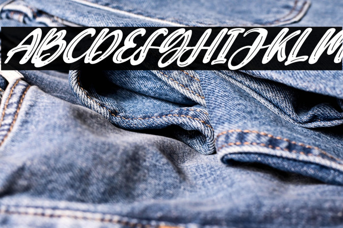 Candywell Italic Example 1