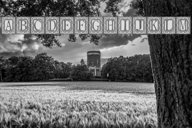 Capitular Moldurada Font examples