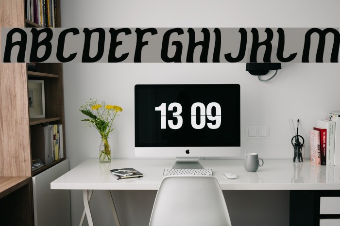 Cat Eyes Bold Font examples