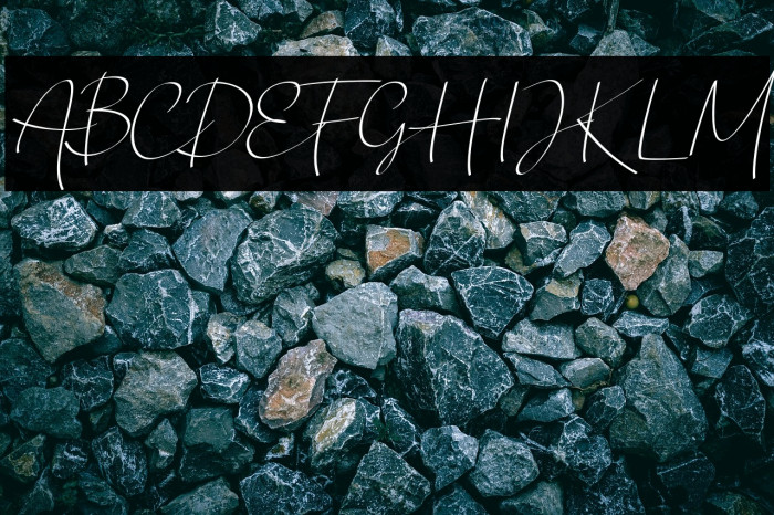 Chandrawinata-Italic Example 1