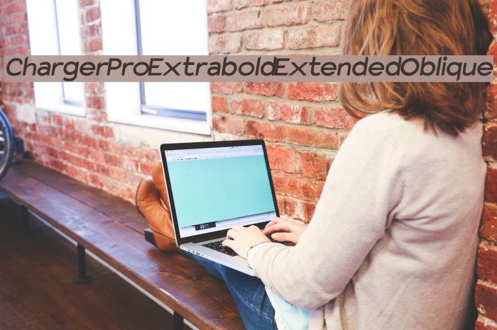 Charger Pro Extrabold Extended Oblique Font examples