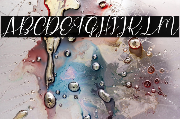 Charlotte Hasanah Italic Example 2