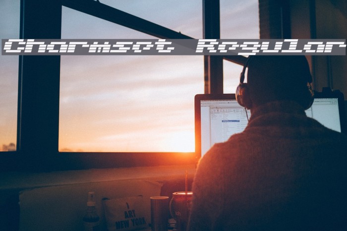Charmset Regular Font examples