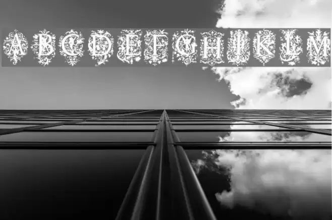 Chaucher Font examples