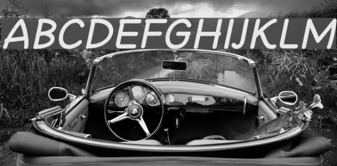 Cheeronsta Bold Italic Font examples