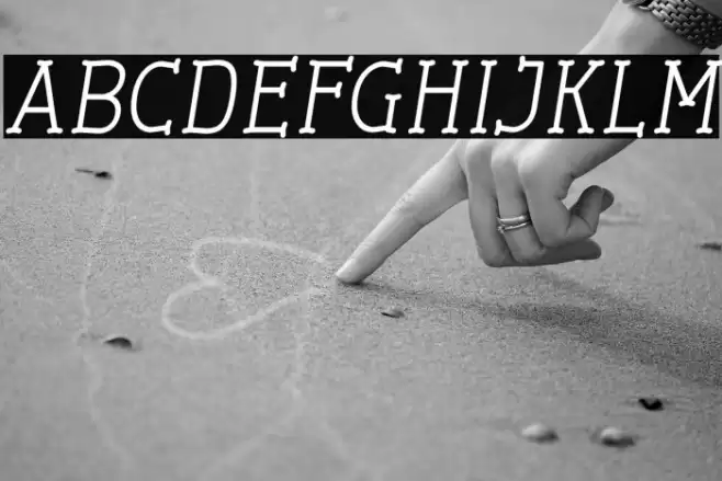 Cherrytha Three Italic Font examples