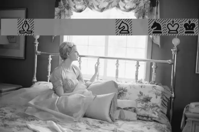 Chess Regular Font examples