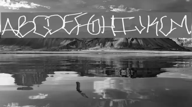 ChicagoHoodZZ Font examples