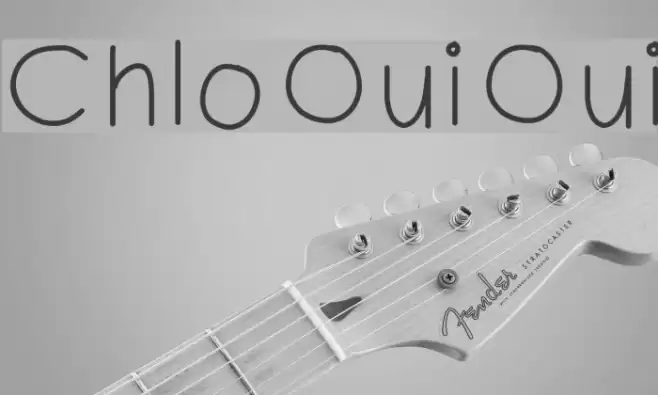 ChloOuiOui Font examples