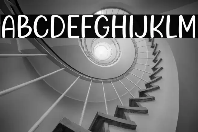 Chloe Mate Font examples