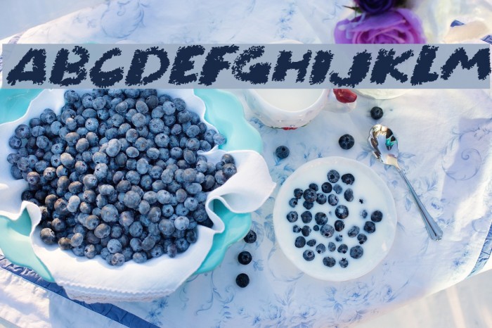 Chunky Chalk Italic Font examples