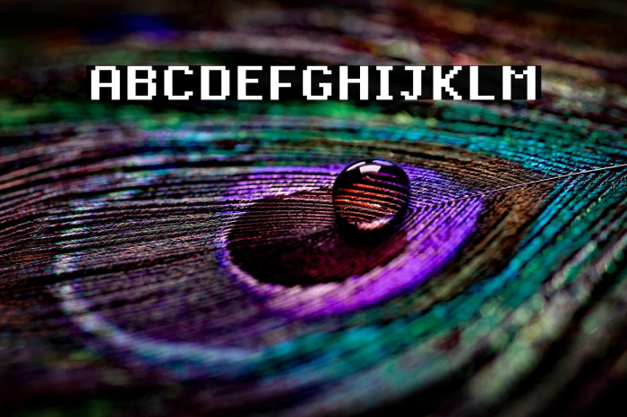 Cloude_Regular_Bold_1.02 Example 1