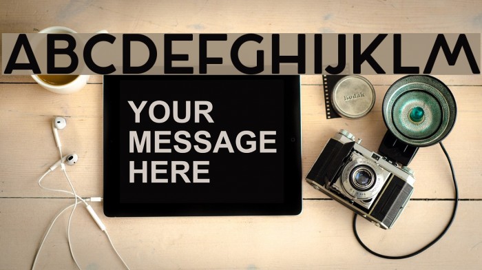 Cocosignum Maiuscoletto Bold Font examples