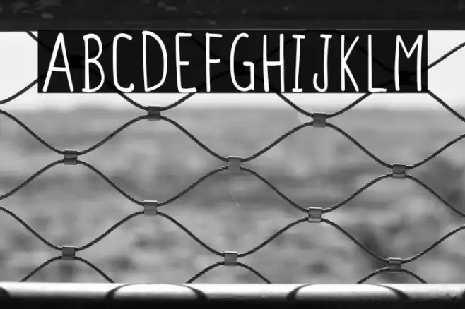 ColendraRegular Caratteri examples