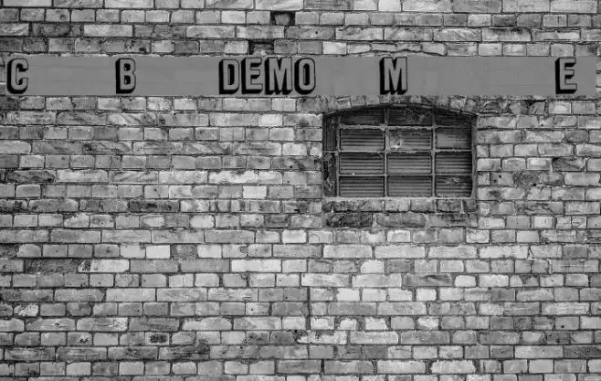 Comic Block DEMO by Marta van Eck Font examples