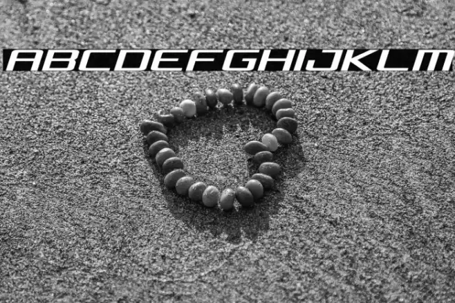 Concielian Semi-Italic Font examples