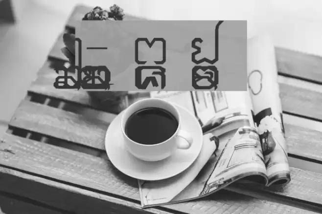 Cr-Maekok by Berm Font examples