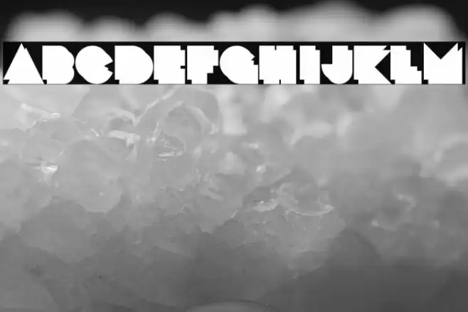 CrackManBack-Regular Font examples